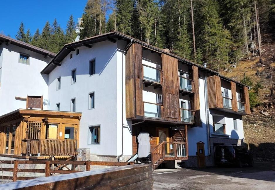Chalet Margoni Canazei Bagian luar foto